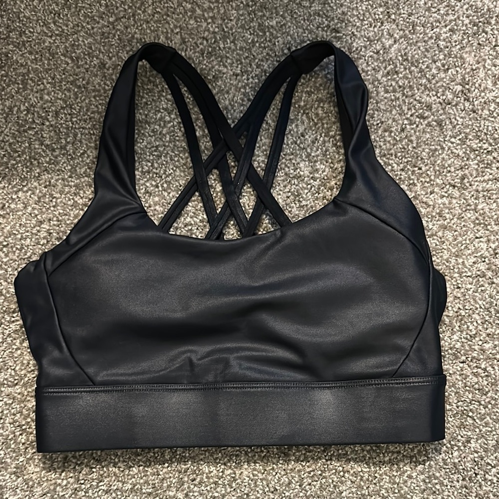 Zyia Light n Tight strappy bra Brand New! Medium